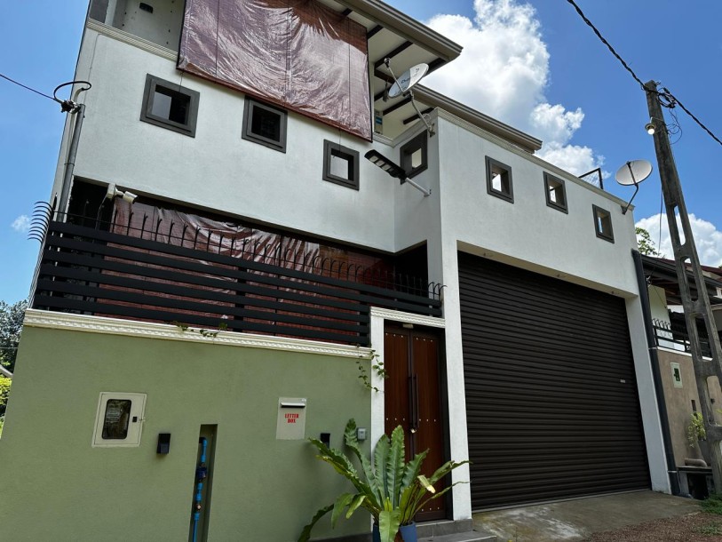 New Two story house for Sale in Athurugiriya-1