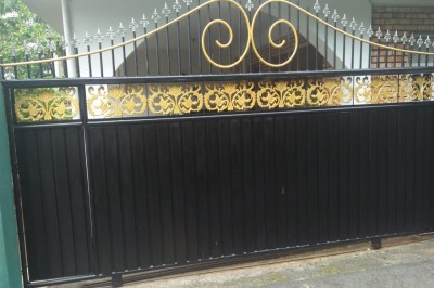 Stunning 3-Story House for Sale in Hantana, Kandy-5