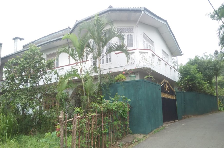 Stunning 3-Story House for Sale in Hantana, Kandy-1