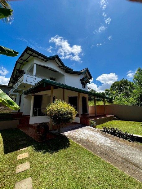 House for sale in Asiri Uyana, Mattegoda.-1