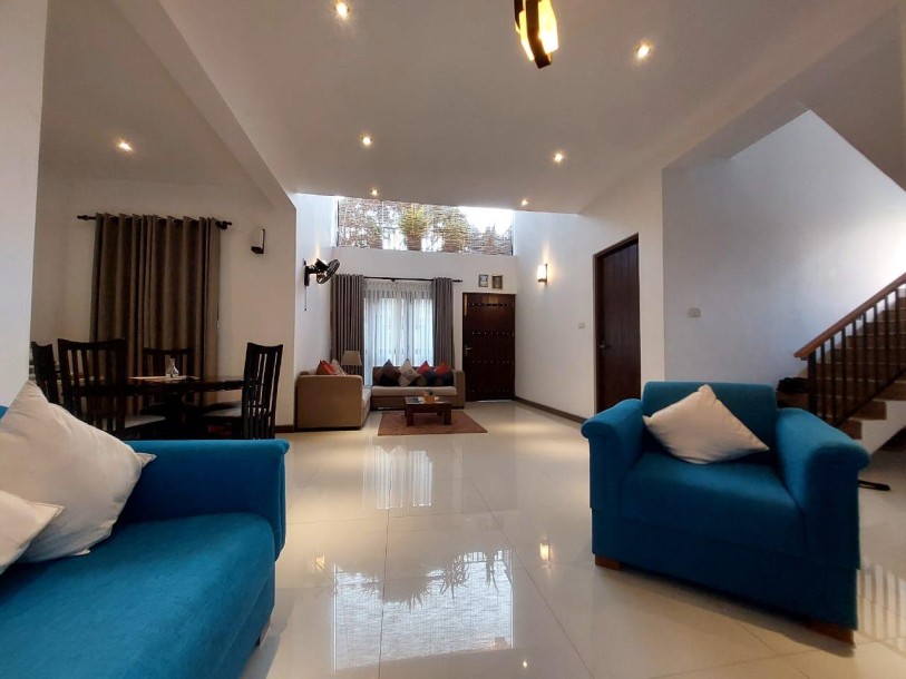 Modern luxury House for sale in dehiwala-4