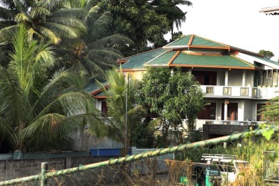 🏡 Elegant 3-Story House for Sale in Kandy – Mavilmada! 🏡