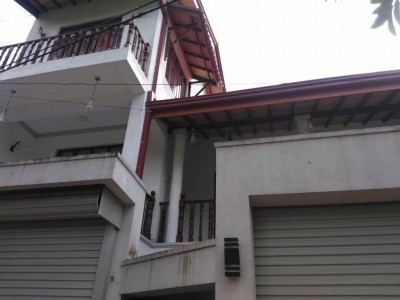 THREE STORY HOUSE FOR SALE IN MAHARAGAMA -AP3484