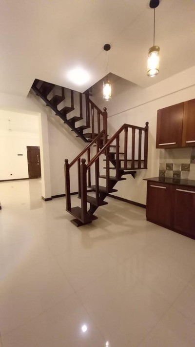 Duplex Apartment for Sale in Nugegoda -AP3527