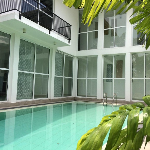 Modern Thalawathugoda House with Pool for sale-HS3560-1