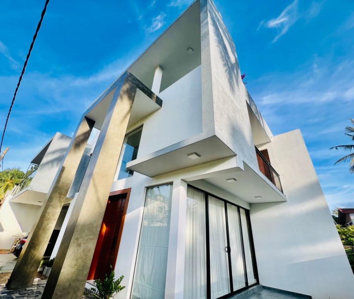 Modern Box Type Brand New Luxury House for Rent in Ja ela-1