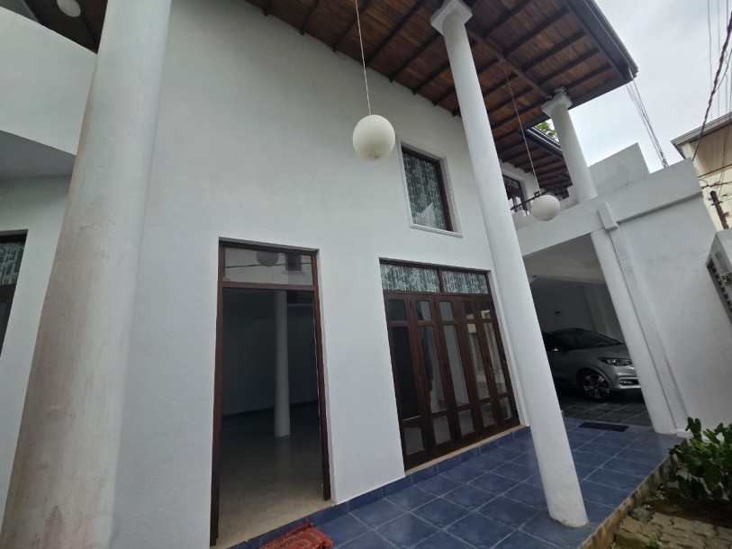 House for sale in Nawala-13