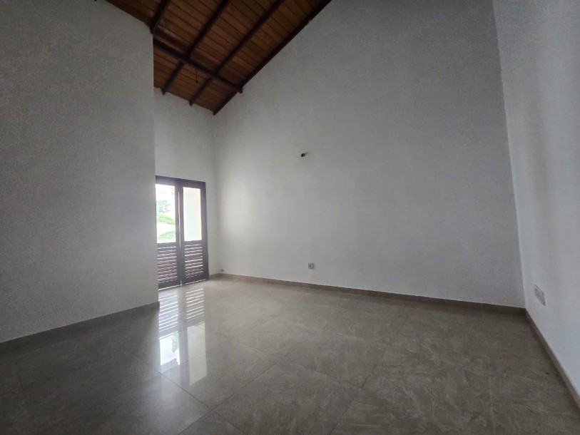 House for sale in Nawala-4