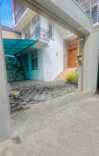 Luxury 2 Story House rent in Nawala-1