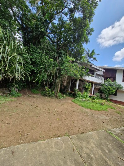 Property with house for sale in Battaramulla.-10
