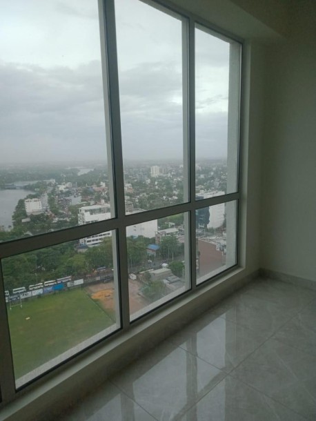 Capital height 3 bed high floor apartment for sale-1