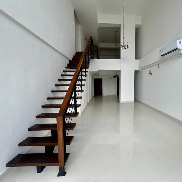 Duplex apartment for in Sale in Colombo 3-2