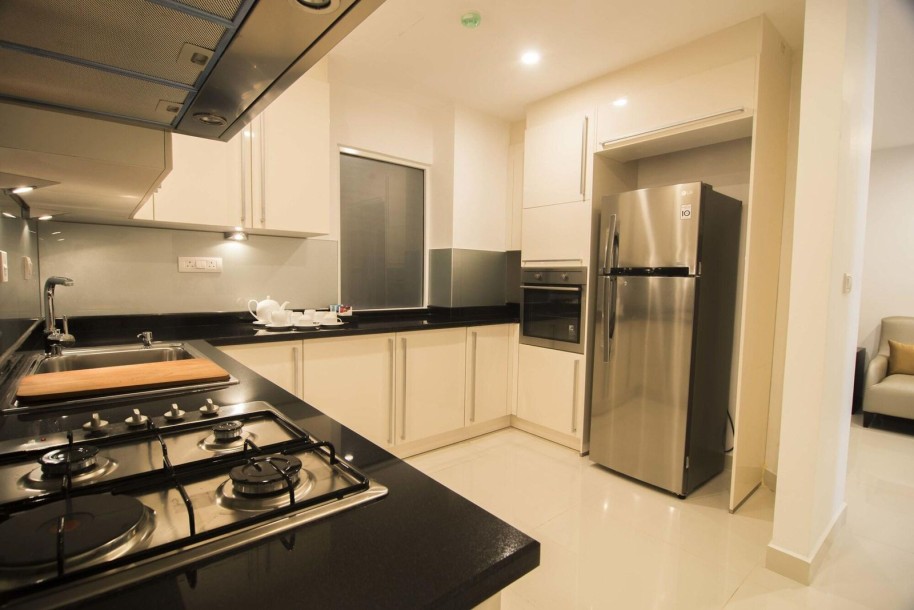 Platinum One suites apartment for Sale in Colombo 3-6