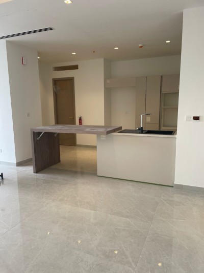 Address 606 high floor 2 bed Sale