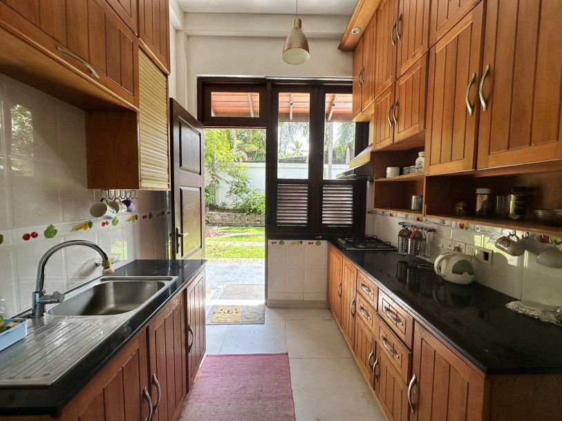 Massive House for sale in Dehiwala-7