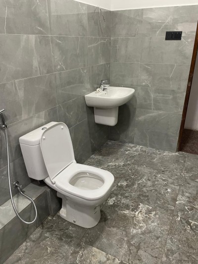 Luxury Villa for Sale or Rent in Ja-Ela – Ideal for Residential or Tourism Ventures-11