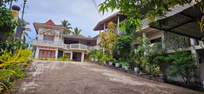 Land for Sale with a colonial house in Kegalle-7
