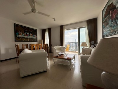 3 Bedroom Apartment in On320 for RENT