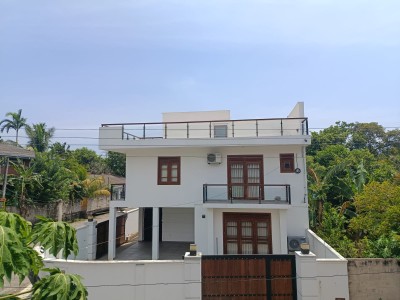 Luxury Fully Furnished House for Sale in Battaramulla