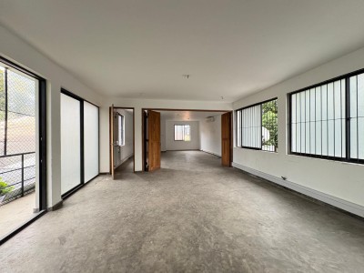 Commercial House for Rent in Colombo 7