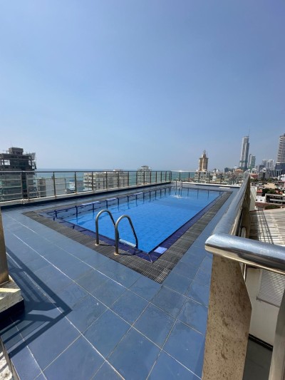 4 Bed spacious apartment in Col 4 for Sale-7