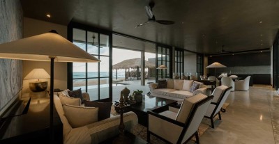 🌴 Stunning Beachfront Villa for Sale in Midigama