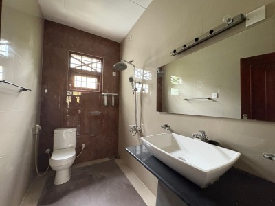 House For Sale in Pannipitiya-4