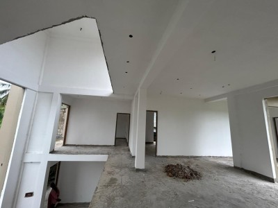 Partially completed Luxury House for Sale in Athurugiriya-3