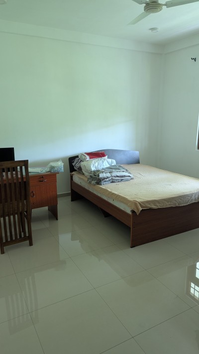 Spacious Modern Home with Scenic Views and Bonus Warehouse Space in Hokandara-6