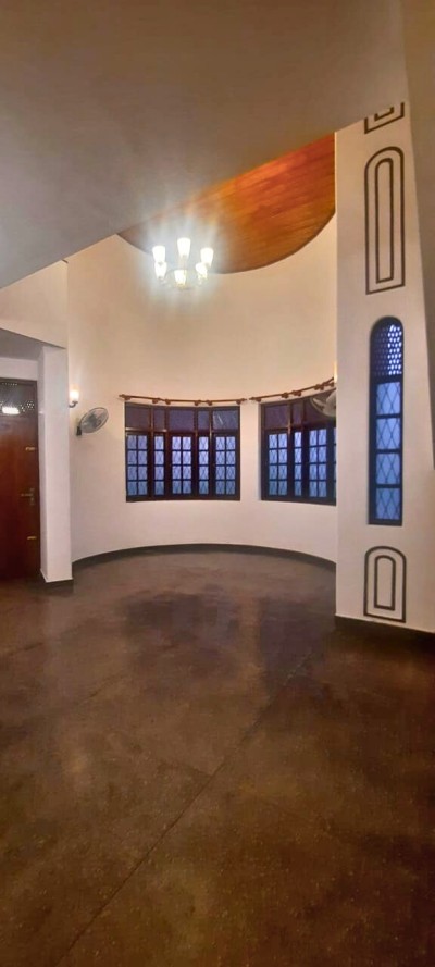 Elegant House for rent at Nawala Koswatte-2