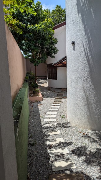 Elegant House for rent at Nawala Koswatte-1