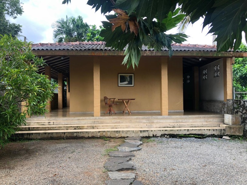 Charming 4 Bedroom House for Rent in Akuregoda with Garden & Paddy Field Views | USD 3,250 🌾-8