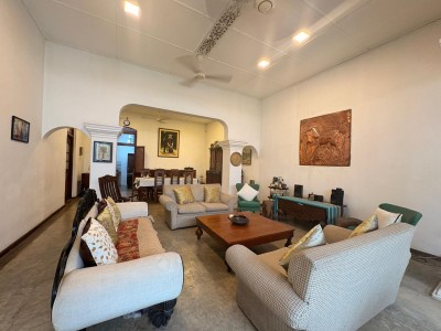 House For Sale in Colombo 4 (Bambalapitiya)