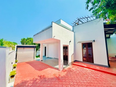 🏡 Brand New Two-Story Luxury Home in Malabe (Kahanthota Junction) 🏡-3
