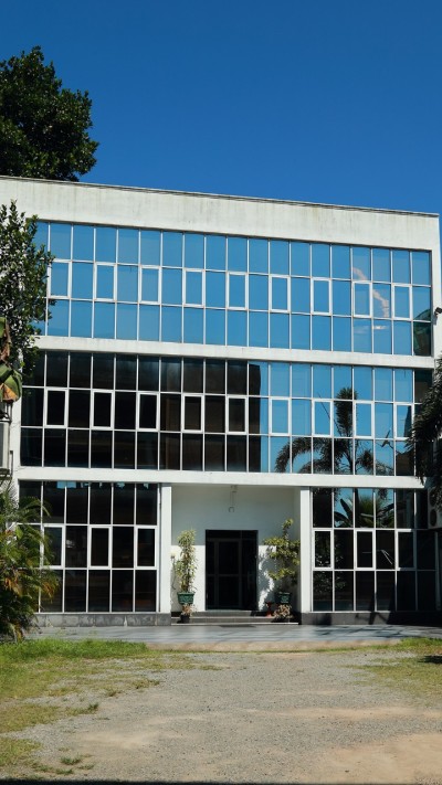 🏢 Office Building for Long Lease or Sale – Rajagiriya (Madinnagoda)