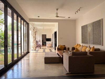 House with a Pool for Rent in Colombo 5-4