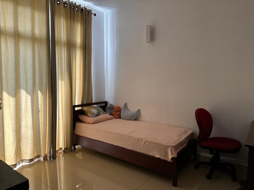 Apartment For Sale in Colombo 5-4