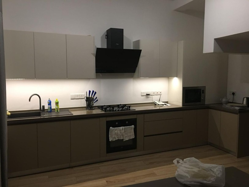 Modern House for Rent and Sale in Battharamulla-4