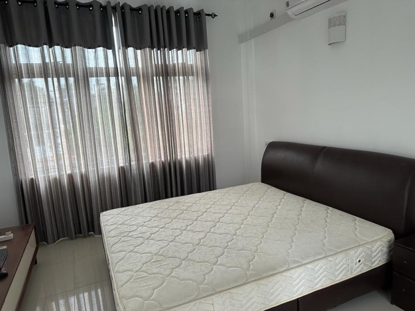 Modern House for Rent and Sale in Battharamulla-5