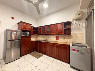 Apartment For Sale at Queens Court, Colombo 3-4