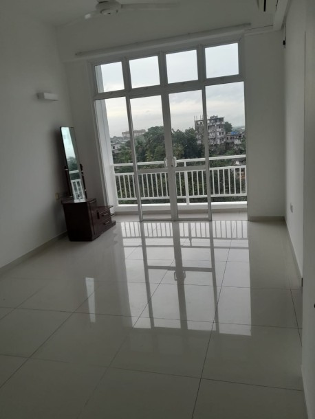 Modern 3 Bedroom Apartment for Sale in Rajagiriya | LKR 55 Million-1