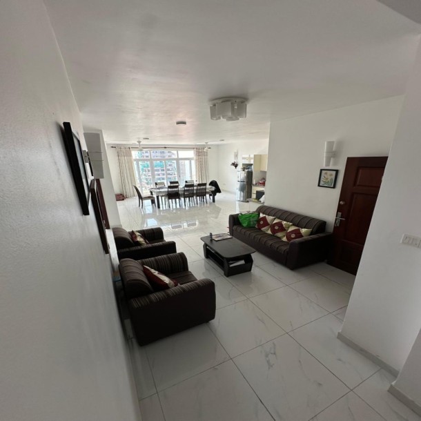 4BR Spacious Apartment in Colombo 4 for Sale-3