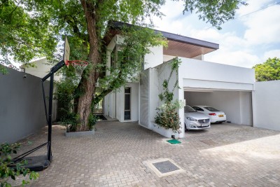 Prestigious 4 Bedroom House in Colombo 06 | LKR 250 Million-6