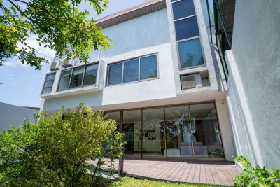 Prestigious 4 Bedroom House in Colombo 06 | LKR 250 Million