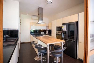 Prestigious 4 Bedroom House in Colombo 06 | LKR 250 Million-7