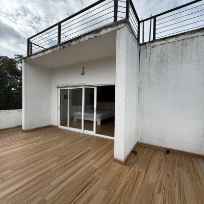 Luxury Villa with 4 Separate Apartments – For Sale-4