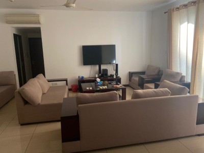Spacious 5BR Fully Furnished Apartment for RENT in the heart of Colombo, with a city view.-4