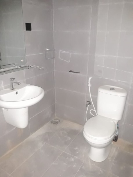 New Commercial Building for rent in Bambalapitiya Colombo 4-3