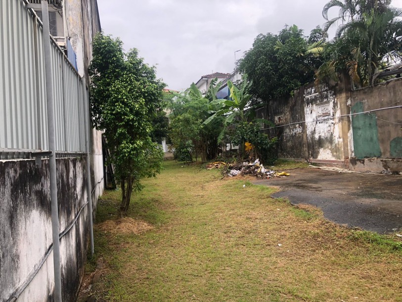 Bare land for sale - Colombo 10 l-2