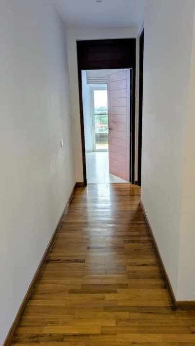 ⛳️ 3BR Apartment for Sale in the HEART of Colombo with Uninterrupted GOLF COURSE views.-6